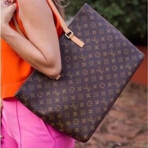 Authentic Louis Vuitton Luco tote brown monogram canvas